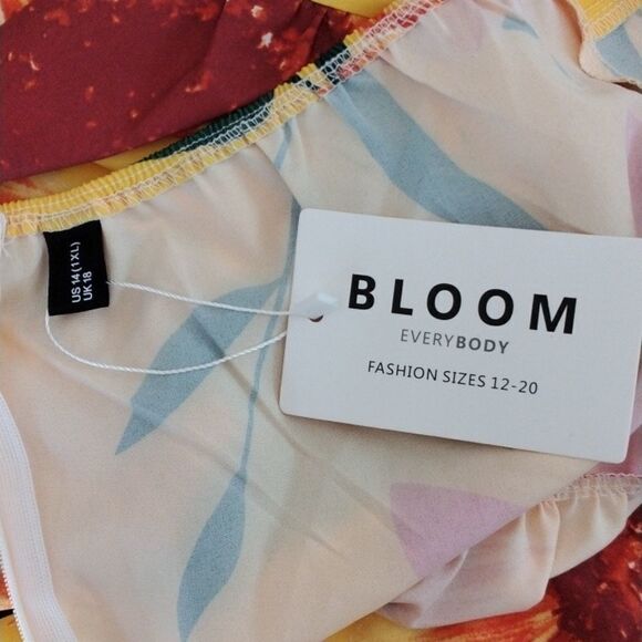 Bloom Chic Bright Sundress - Picture 8 of 11